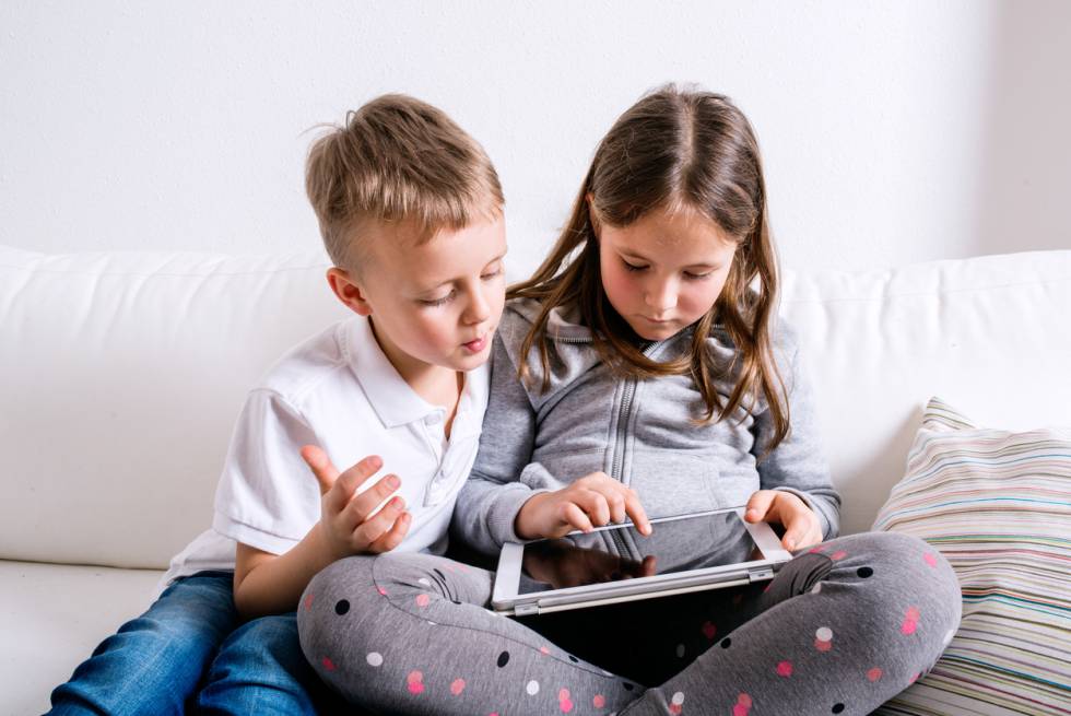 Aumentan un 22% las visitas de niños al especialista por abuso de las tecnologías digitales